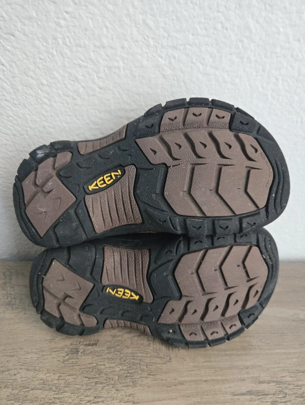 Keen Newport Waterproof Sandal Closed Toe Washable Toddler Size 10 Brown